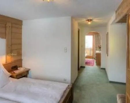 Penzion Almroesle Apartments 3*